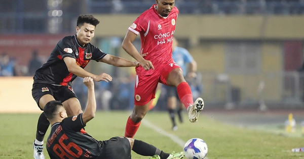 CLB Ninh Bình: Công đủ bù cho thủ?