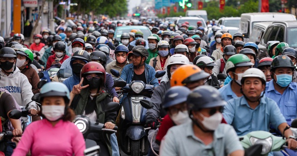 TP.HCM tung loạt giải pháp chống kẹt xe quanh sân bay Tân Sơn Nhất dịp tết