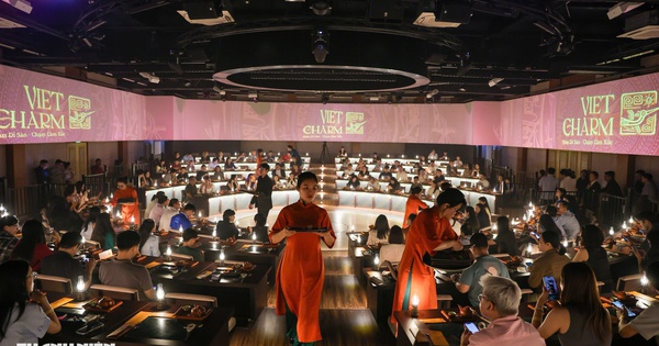 Bước vào Dinh Độc Lập, chạm văn hóa Việt bằng mọi giác quan