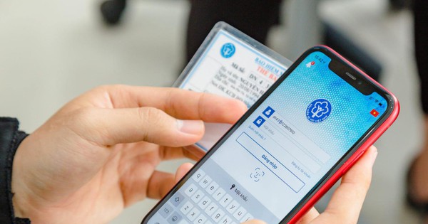 Chính thức áp dụng sổ BHXH, thẻ BHYT điện tử trên toàn quốc