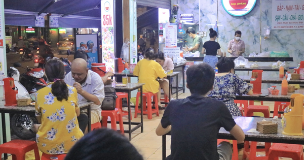 Thưởng tết bằng vàng 5 năm liền, chủ quán bún bò TP.HCM năm nay còn 'chơi lớn'?