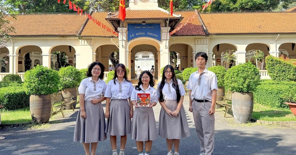 5 học sinh Trường THPT chuyên Lê Hồng Phong mang di sản Việt vào trò chơi