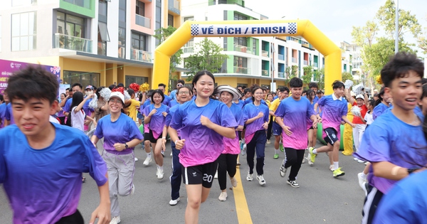 Phú Quốc: Gần 100 giáo viên chạy bộ gây quỹ quà tết cho học sinh khó khăn