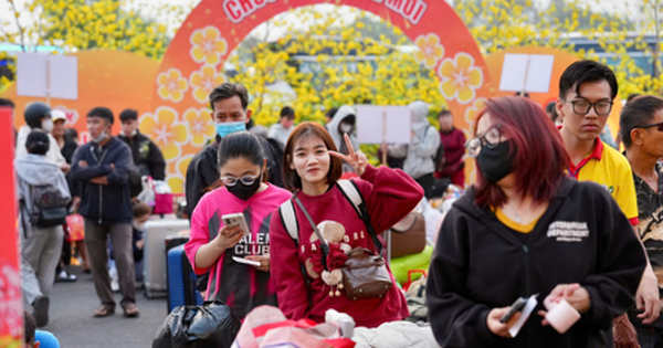 Khởi hành chuyến xe Tết sum vầy, chở theo nỗi nhớ và niềm háo hức đoàn viên