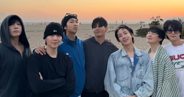 Seoul Huy Động Lực Lượng Khổng Lồ Đảm Bảo An Toàn Cho Đêm Diễn BTS Tại Quảng Trường Gwanghwamun