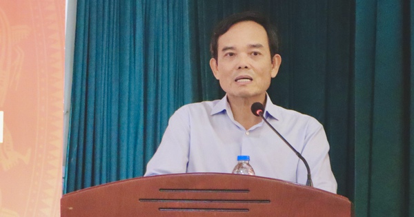 TP.HCM: Cử tri kiến nghị bãi đỗ xe ngầm quanh sân bay Tân Sơn Nhất