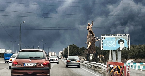 Iran cảnh báo Mỹ, Israel; Anh, Úc tăng cường hiện diện quân sự tại Trung Đông