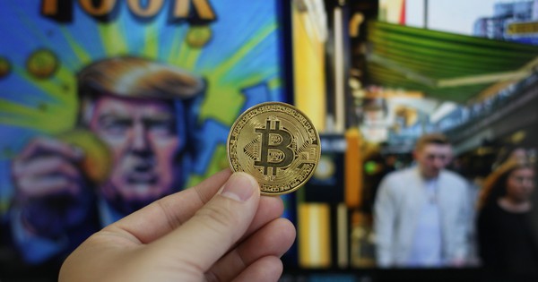 Bitcoin tăng nhẹ, vượt mốc 70.000 USD nhờ chỉ số CPI Mỹ và dòng tiền ETF