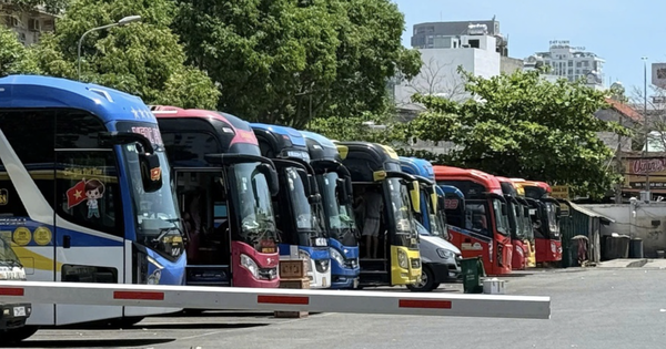 Giá cước vận tải tăng vọt do xung đột Trung Đông, Bộ Xây dựng đề xuất giảm thuế phí