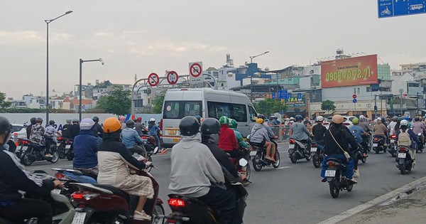 TP.HCM điều chỉnh giờ cấm ô tô rẽ trái vào ga T3 sân bay Tân Sơn Nhất