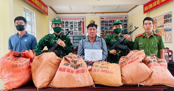 Bắt người đàn ông chở gần 100 kg thuốc nổ ra biển đặc khu Lý Sơn