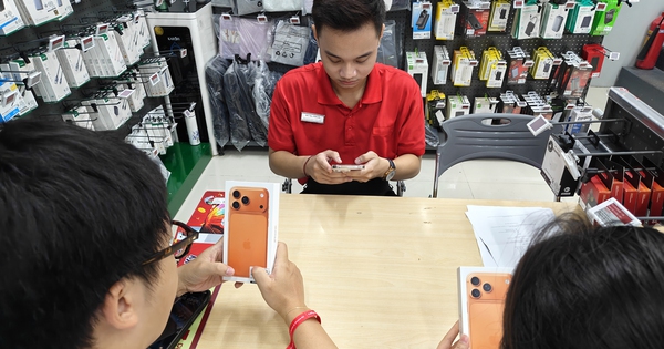 Mẫu iPhone duy nhất giữ vững giá sau 6 tháng mở bán
