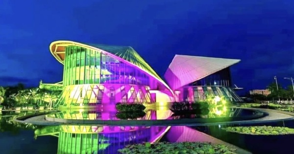 Cà Mau chi hơn 16,2 tỉ đồng sửa chữa, nâng cấp Nhà hát Cao Văn Lầu