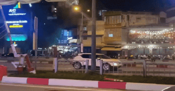 TP.HCM: Chạy lùi xe trên đại lộ Phạm Văn Đồng, tài xế bị phạt 2,5 triệu đồng