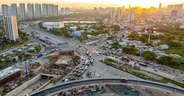 TP.HCM dự kiến xây thêm 9 cầu vượt thép năm 2026 để giảm kẹt xe