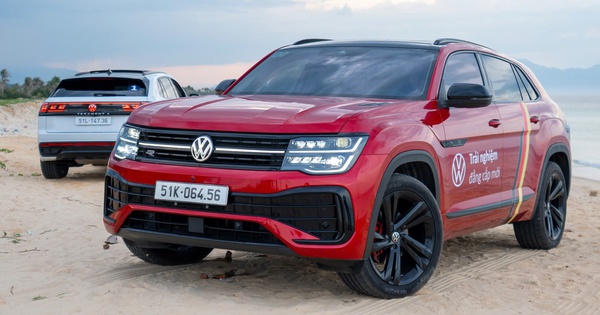 Nhiều hãng tặng phiếu nhiên liệu, tăng sức hút cho ô tô động cơ xăng