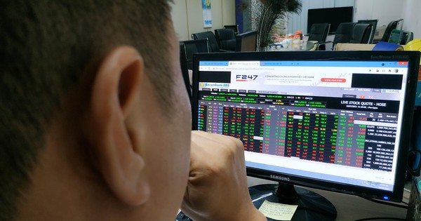 Cổ phiếu dầu khí tím lịm sau chiến sự giữa Israel với Iran