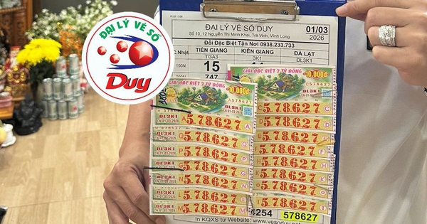 Ủng hộ người bán dạo, khách Vĩnh Long trúng độc đắc 30 tỉ xổ số miền Nam