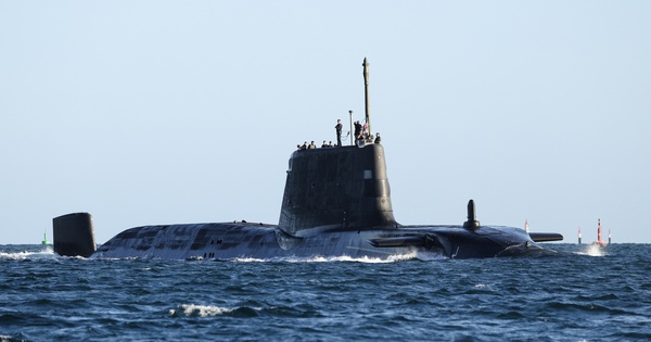 Tàu ngầm hạt nhân Anh mang tên lửa Tomahawk đã đến biển Ả Rập?