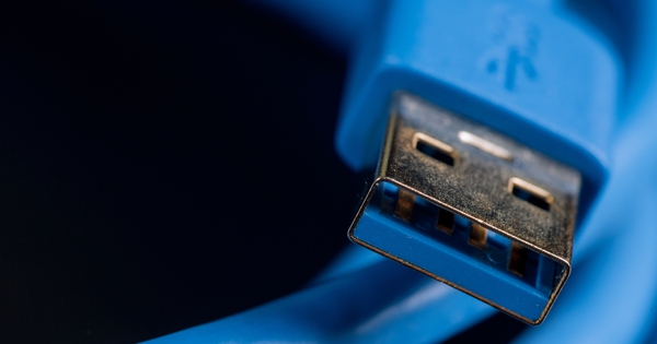 Vì sao chưa thể khai tử chuẩn kết nối USB-A?