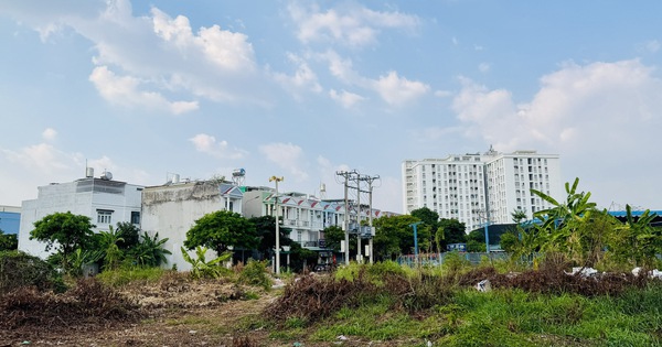 TP.HCM: Vì sao nhiều hộ dân hơn 20 năm chưa được nhận đất tái định cư?