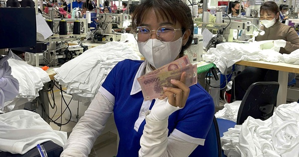 Doanh nghiệp Đà Nẵng 'tiếp sức' cho 1.000 công nhân giữa cơn sốt giá xăng