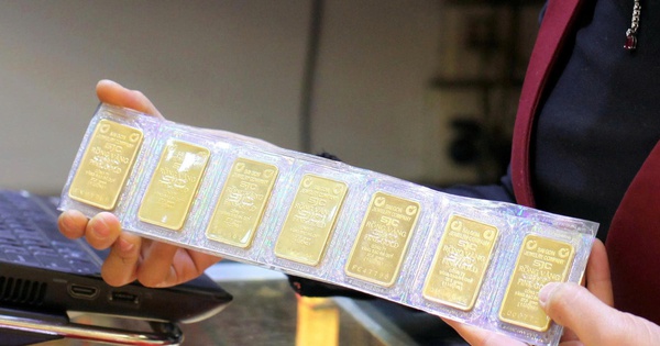 Giá vàng sáng 25.3 tăng 4,8 triệu/lượng, giá bạc tăng hơn 4 triệu/kg