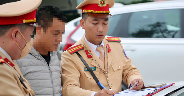 Từ 15.5, ô tô vượt rào chắn đường sắt bị phạt đến 20 triệu đồng