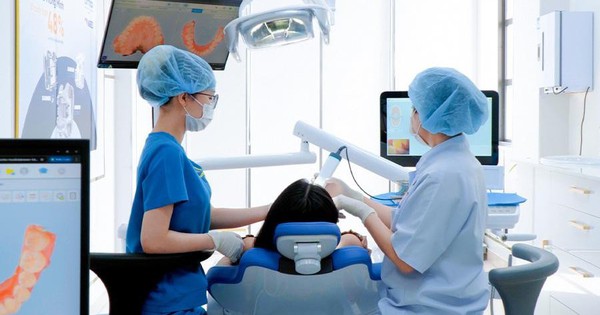 Niềng răng trong suốt Invisalign chuẩn quốc tế tại Nha khoa I-Dent