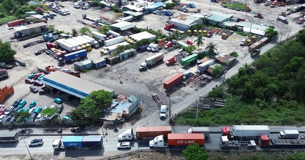 TP.HCM yêu cầu xử lý dứt điểm bãi xe tự phát trên đường Võ Chí Công