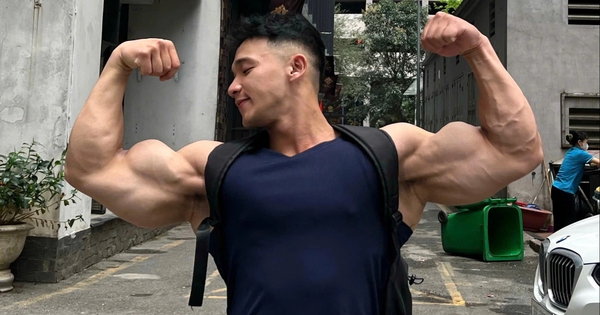 Ai cũng muốn gầy đi, riêng chàng trai 22 tuổi quyết tăng 40kg