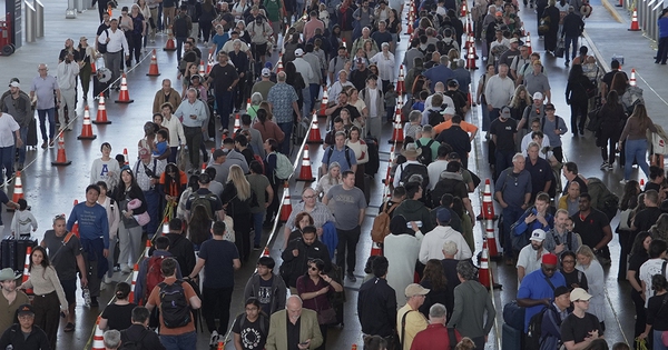 Nhà Trắng giải bài toán khủng hoảng ở các sân bay