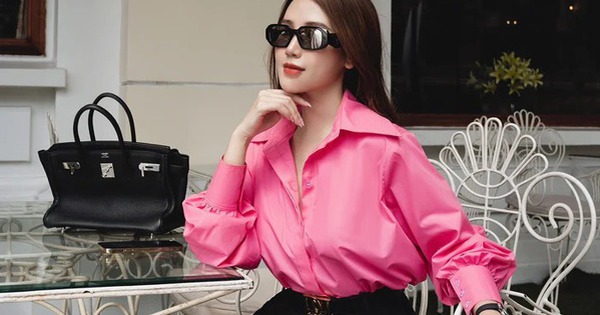 Áo sơ mi tay sleeves kiêu kỳ cho quý cô hiện đại