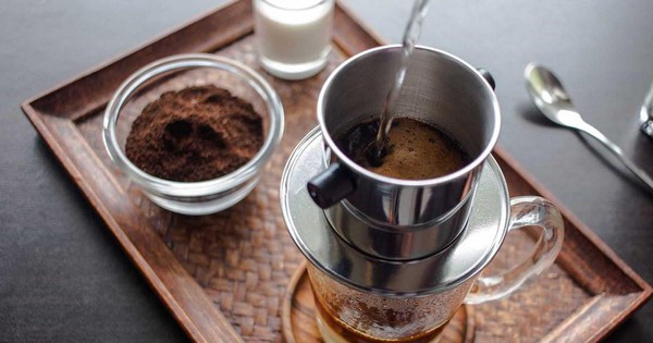 Ngày mới với tin tức sức khỏe: Lợi ích của uống cà phê và tập thể dục