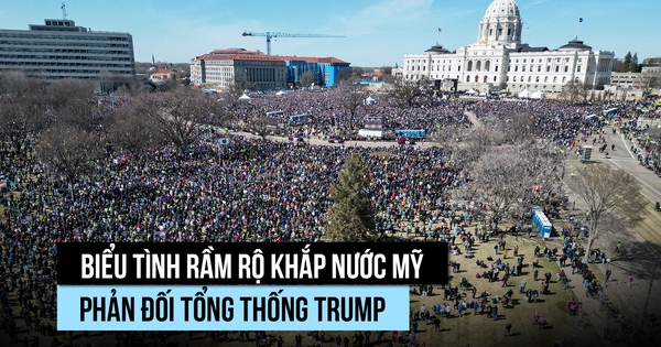 Biểu tình lớn khắp nước Mỹ phản đối Tổng thống Trump