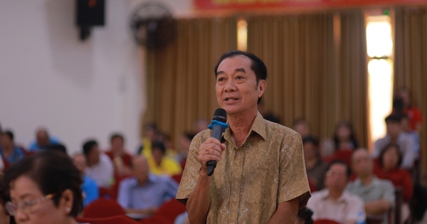 Bầu cử Quốc hội: Cử tri mong mỏi chọn được đại biểu 'd&aacute;m n&oacute;i, d&aacute;m l&agrave;m, kh&ocirc;ng sợ đụng chạm'