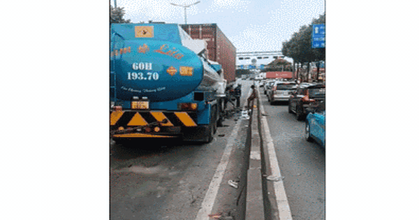 TP.HCM: Xa lộ Hà Nội ùn ứ hơn 1 km vì xe bồn tông xe container
