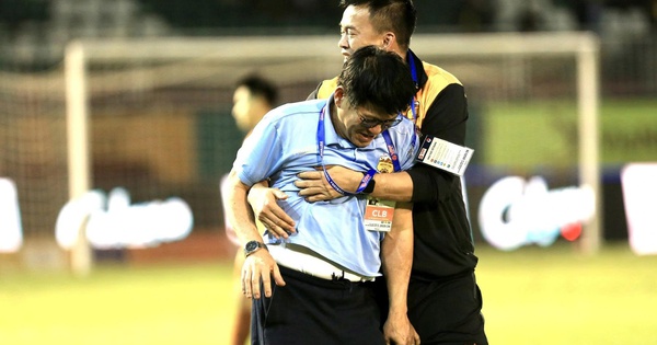 HLV Vũ Tiến Thành tiết lộ lý do đến CLB Ninh Bình, hứa sớm trở lại HAGL: ‘Bầu Đức đã…’