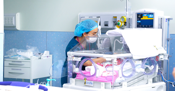 Cuộc chạy đua giành sự sống cho trẻ sinh non trong 2 giờ đầu sau sinh