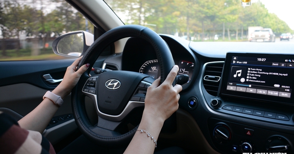 Nguyên nhân khiến vô-lăng ô tô đánh lái nặng dù hệ thống trợ lực vẫn hoạt động