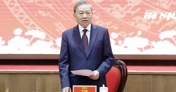 Tổng Bí thư: Hà Nội không được phép chững lại, càng không được trùng xuống