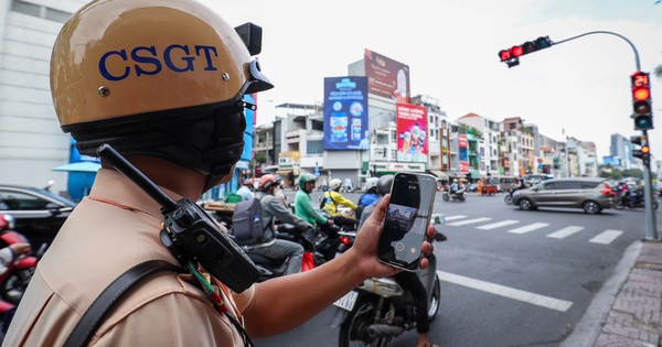 Từ ngày mai, nếu gặp cảnh vượt đèn đỏ, lạng lách... có thể phản ánh lên VNeID