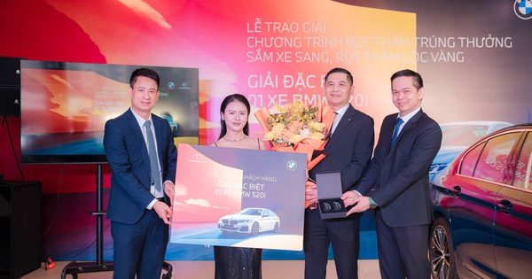 BMW trao giải đặc biệt BMW 5 Series cho khách hàng may mắn
