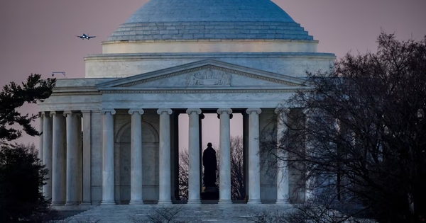 Ông Trump muốn 'đại tu' Washington