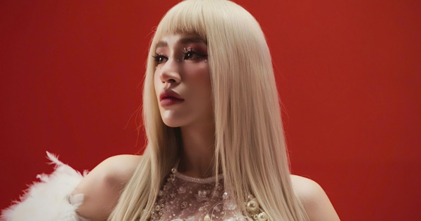 Nữ DJ là 'mẹ ba con' nóng bỏng và cuộc sống viên mãn bên chồng doanh nhân