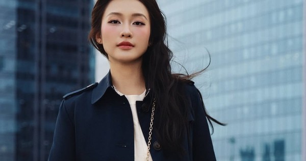 Nhỏ nhắn nhưng đủ sức gây ấn tượng với túi mini