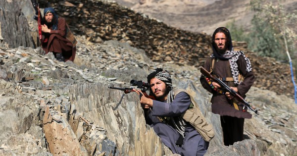 Xung đột biên giới Afghanistan - Pakistan leo thang, hơn 100.000 người phải sơ tán