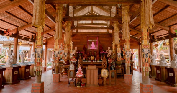 Chùa Long Quang Vĩnh Long: Kiến trúc gỗ dừa độc đáo giữa miền sông nước