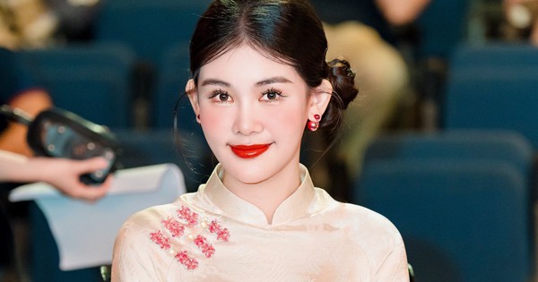 Lê Âu Ngân Anh: Nhiều người nói tôi làm giảng viên để đánh bóng tên tuổi