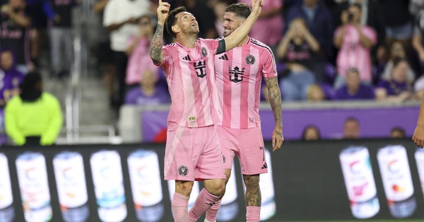 Messi chinh phục hơn 72.000 khán giả Mỹ, sắp phá cột mốc 900 bàn thắng